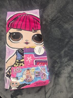 LOL Surprise Remix Doll Towel and Washcloth Set L.O.L. 25" x 50"